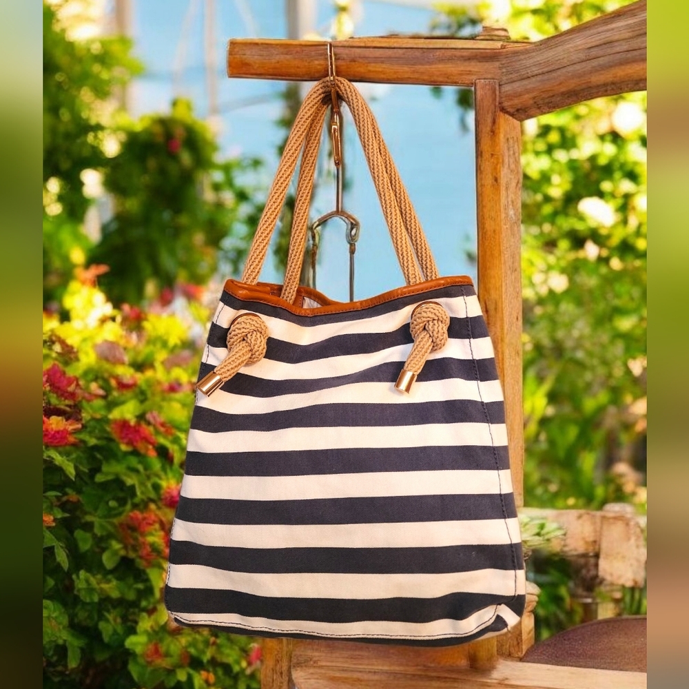 Michael Michael Kors Marina Large Canvas Grab Bag
